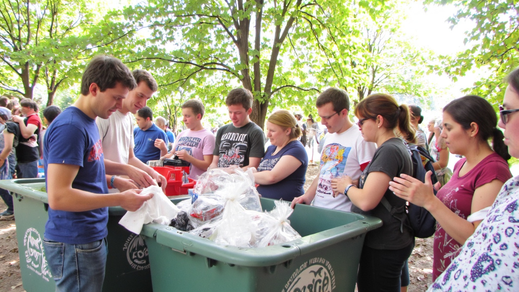 Waste Recycling and Green Earth Logo